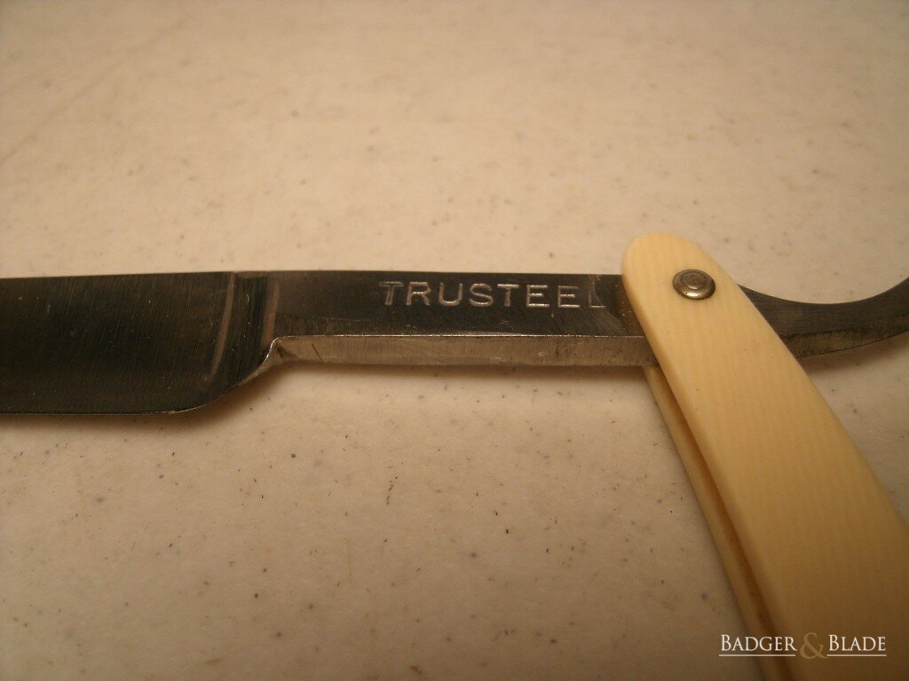 Vintage Trusteel Straight Razor